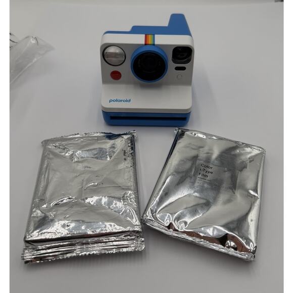 Polaroid Now i-Type Gen 2 Instant Film Camera - Blue With Film